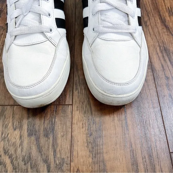 Adidas Originals • Hard Court High 3 basketball shoes white black lace up