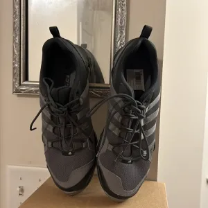 adidas Terrex AX2R Outdoor Plein Air Black Gray Hiking Trail Shoes Size 10 EUC