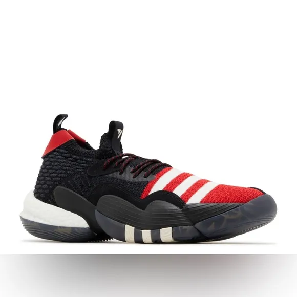 Adidas TRAE YOUNG 2 'CHINESE NEW YEAR' men’s basketball shoes NWT size 9