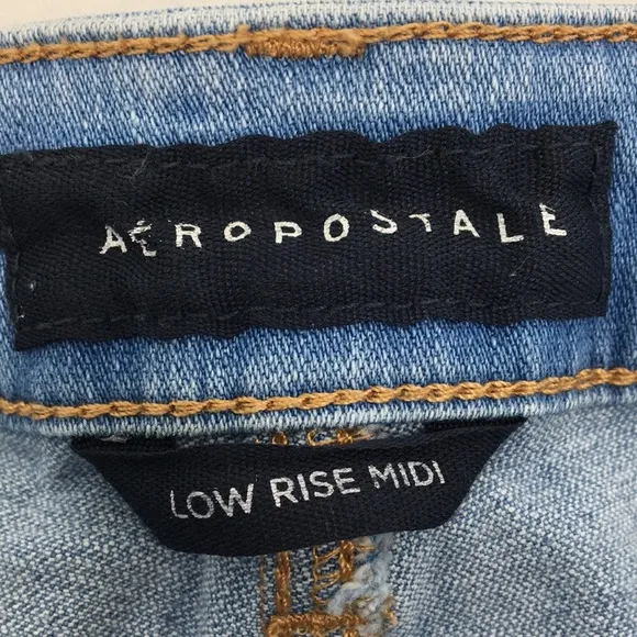 Aeropostale Women's Light Medium Dark Wash Jean Shorts Bundle of 3 Size 4