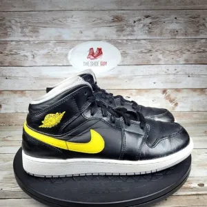 Air Jordan 1 Mid Yellow Youth 6Y Athletic Basketball Shoes