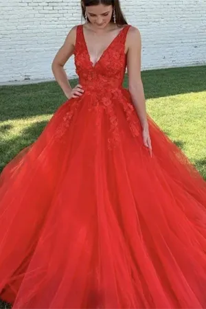 Anneprom Chic A line Red V neck Beaded Prom Dress Tulle Applique Long Evening Formal Dress APP0612