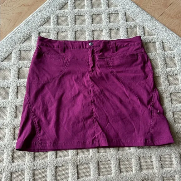 Athleta Purple Sporty Skirt - Skort Size 12 Outdoor Hiking Classic Summer Beach
