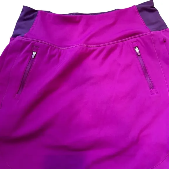 Athleta Women’s Fairway 18’’ Golf Skort in Fuchsia Size M