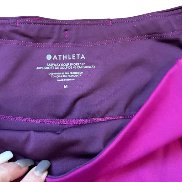 Athleta Women’s Fairway 18’’ Golf Skort in Fuchsia Size M