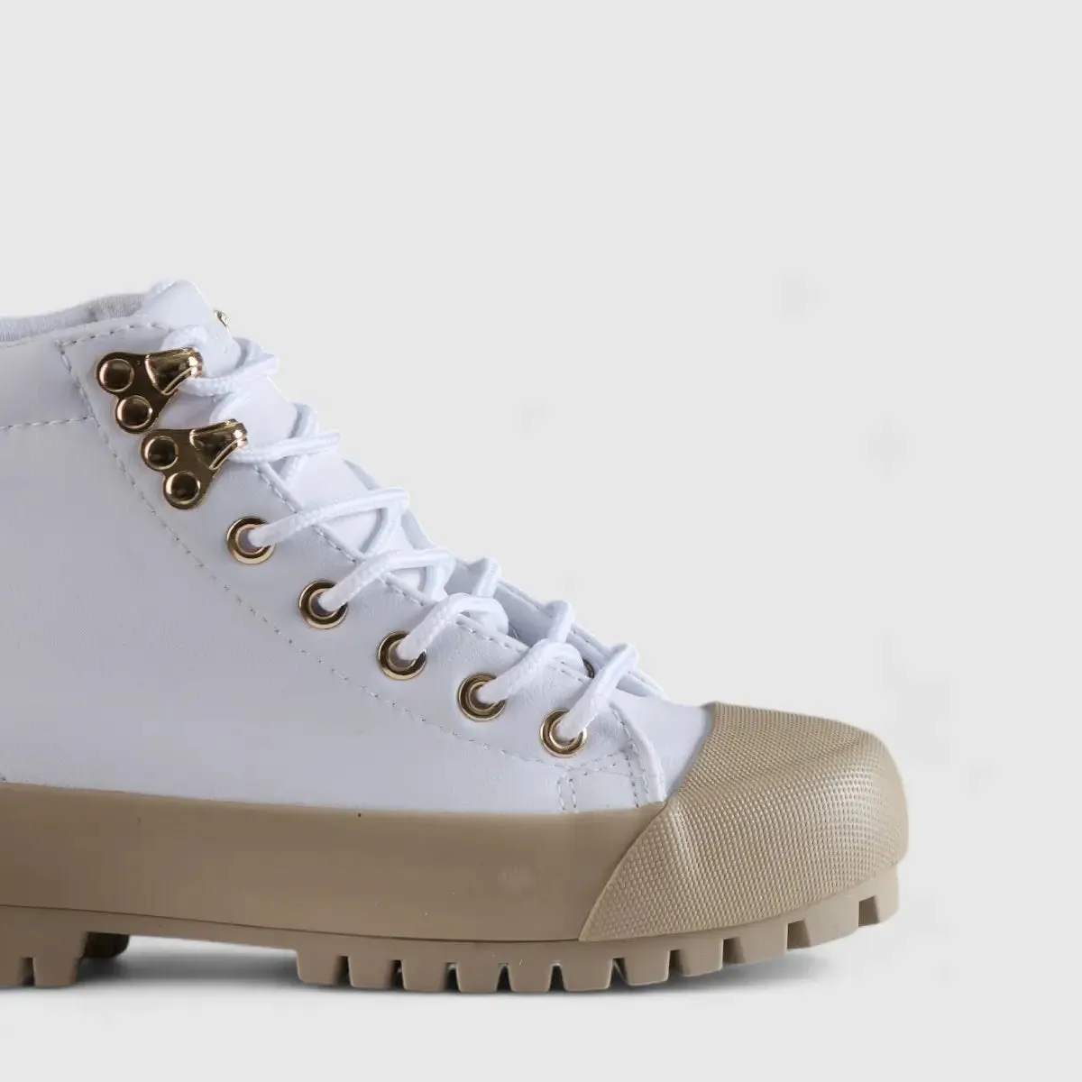 Caprio 2 Tone Statement Sneaker Boots White