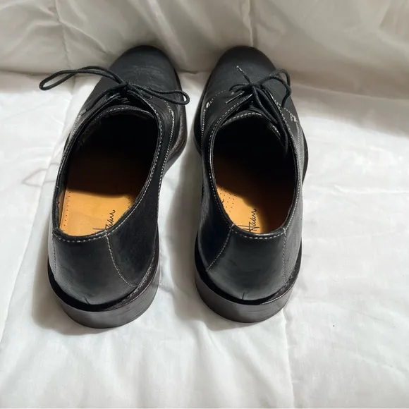 COLE‎ HAAN Black Oxfords