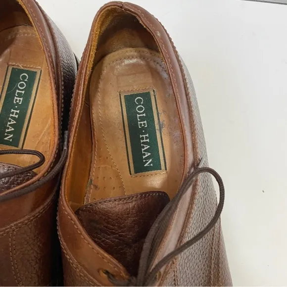 COLE HAAN PEBBLED BROWN LEATHER SPLIT APRON TOE OXFORDS