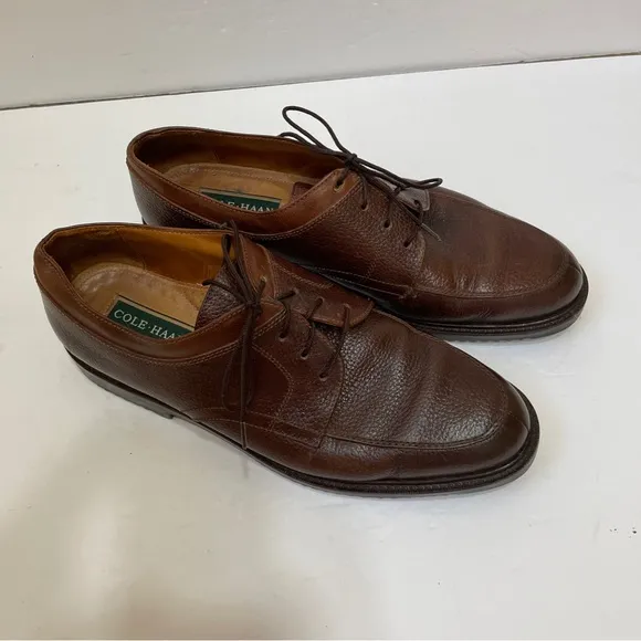 COLE HAAN PEBBLED BROWN LEATHER SPLIT APRON TOE OXFORDS