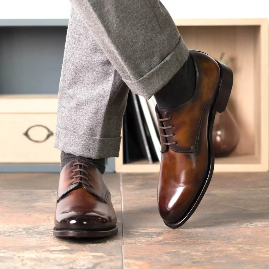 Derbie Blucher en cuir patiné cognac fire