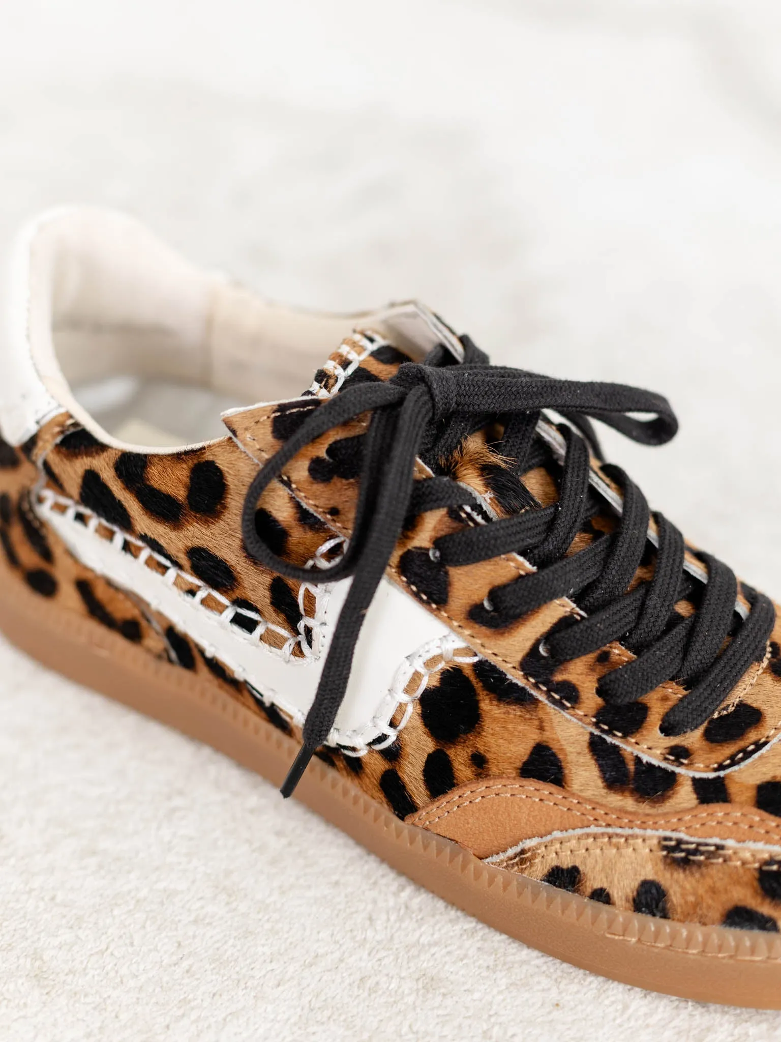 Dolce Vita Noice Stitch Sneakers