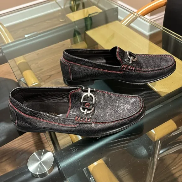 DONALD J PLINER LEATHER SLIP-ONS