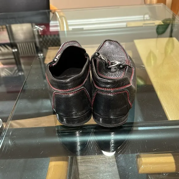 DONALD J PLINER LEATHER SLIP-ONS