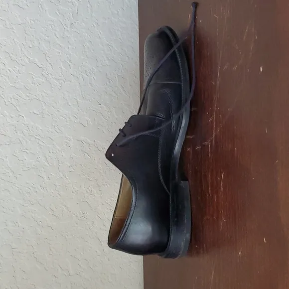EUC. Johnston &amp; Murphy Black Oxfords, Signature Series, 9.5M, Made in It…