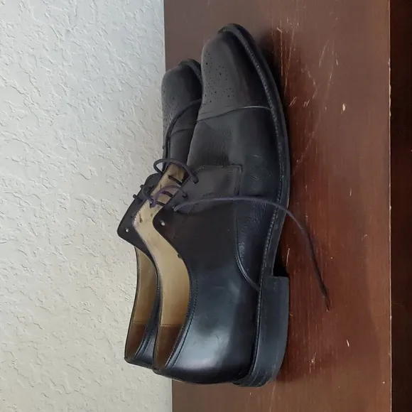 EUC. Johnston &amp; Murphy Black Oxfords, Signature Series, 9.5M, Made in It…