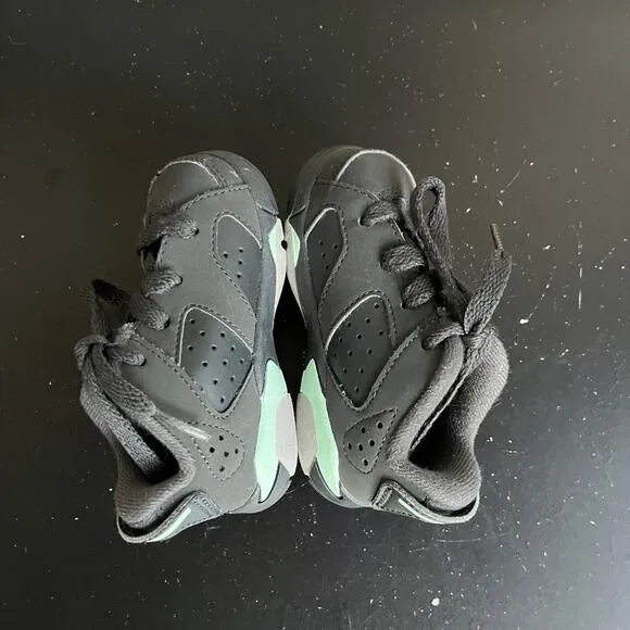 Jordan Nike Toddler Retro 6 Low Mint Foam Shoes Sneakers Sz 5C Style 768885-015