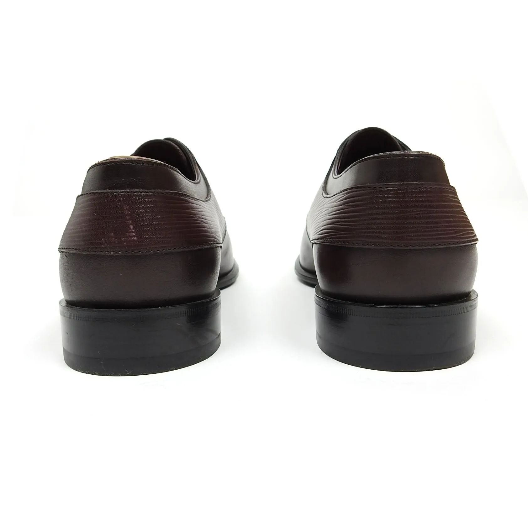 Louis Vuitton Red Oxfords Size US 8.5