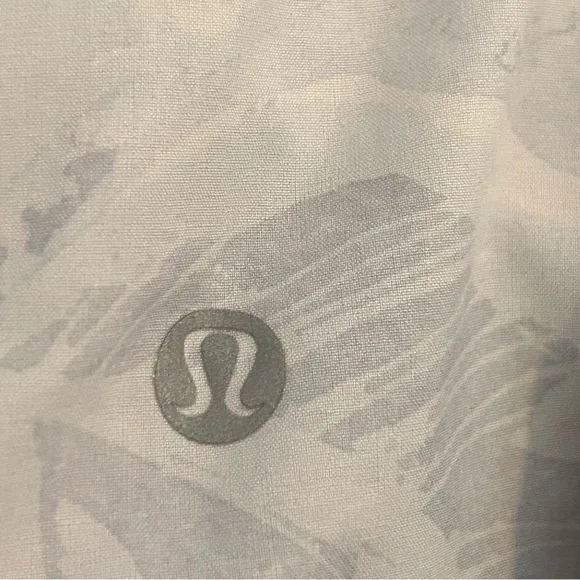 Lululemon Pace Rival Skirt Jasmine White Multi / White Activewear, size 8