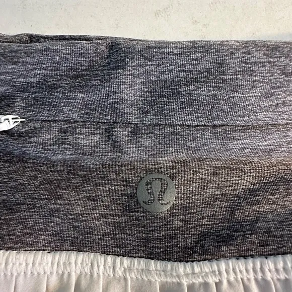 Lululemon Pleat to Street Tennis Skirt Athletic Skort Size 10 White Gray
