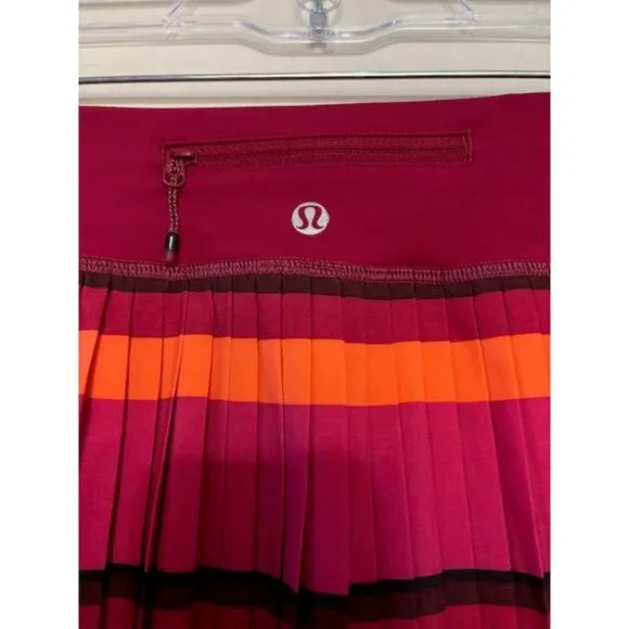 Lululemon Tennis Skirt Pickleball Athletic Wear Pleat to Street Striped Size 10