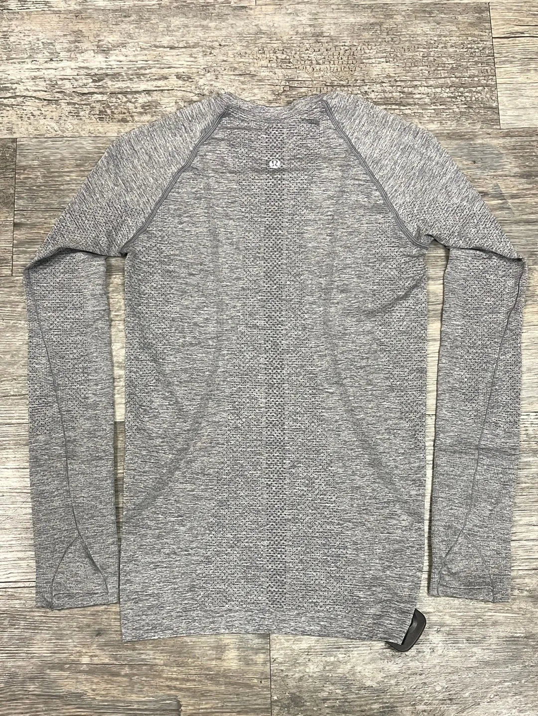 Lululemon Women's Athletic Long Sleeve Size 4