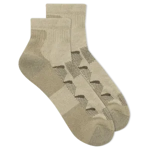Merrell MOAB Midweight and Breathable Hiking Ankle Sock with Blister Protection and Sustainable Coolmax Fast Dry Moisture Wicking