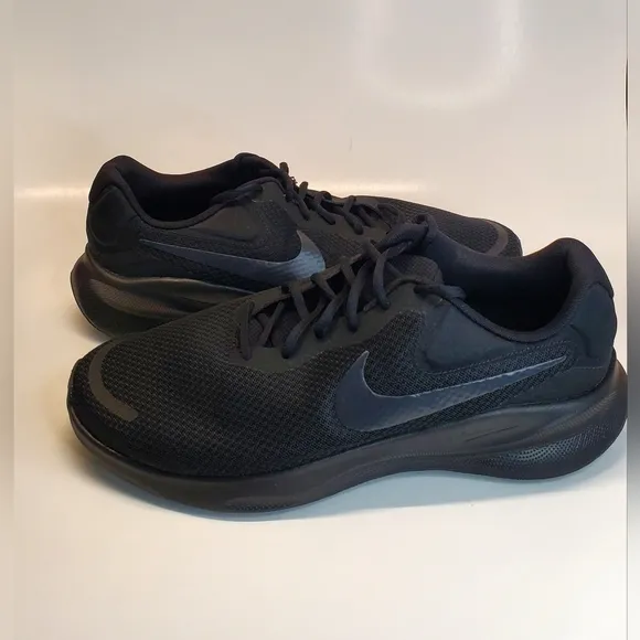 New Nike Revolution 7 Wide Black Off Noir Men's Running Shoes Sneakers Sizes