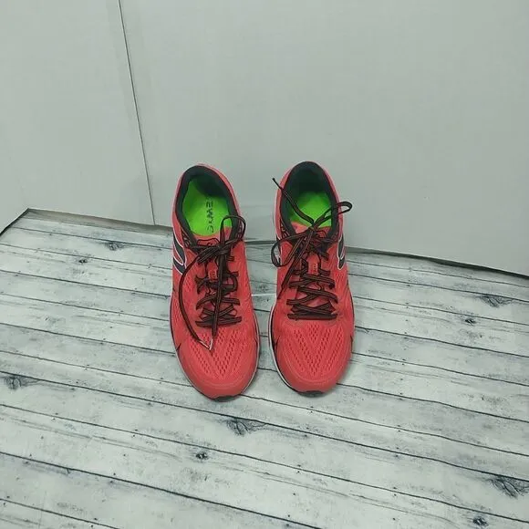 Newton Fate 6 Mens SZ 12 Running Shoes M011520 Sneakers Red.