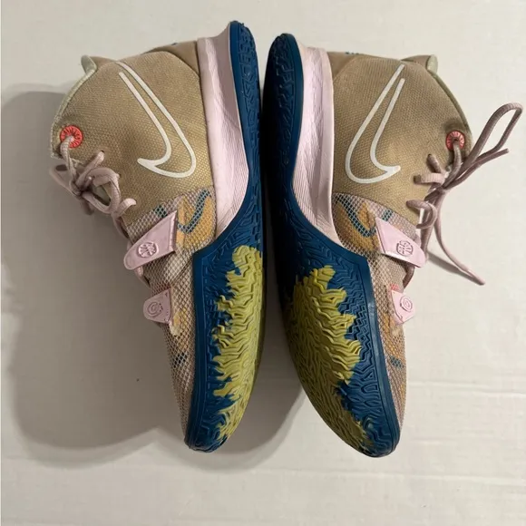 Nike Kyrie 7 1 World 1 People Regal Pink Global Statement Basketball Shoe Men 10