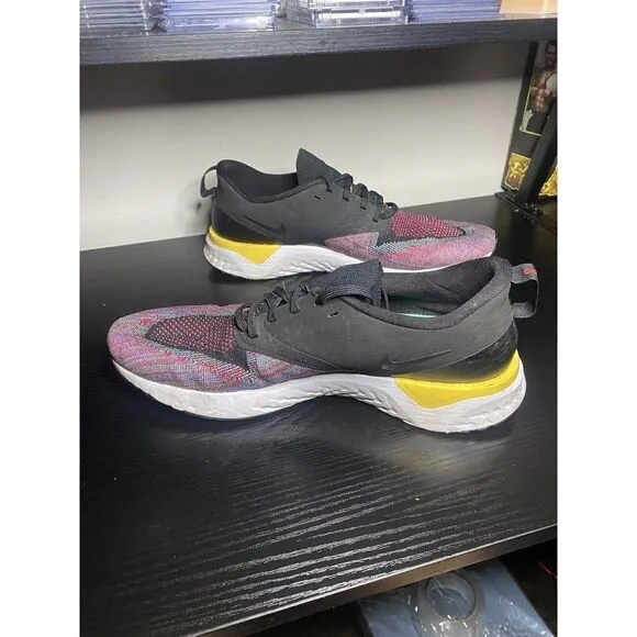 Nike Men's Odyssey React 2 Flyknit Black Multicolor Red Running Shoes Size 12