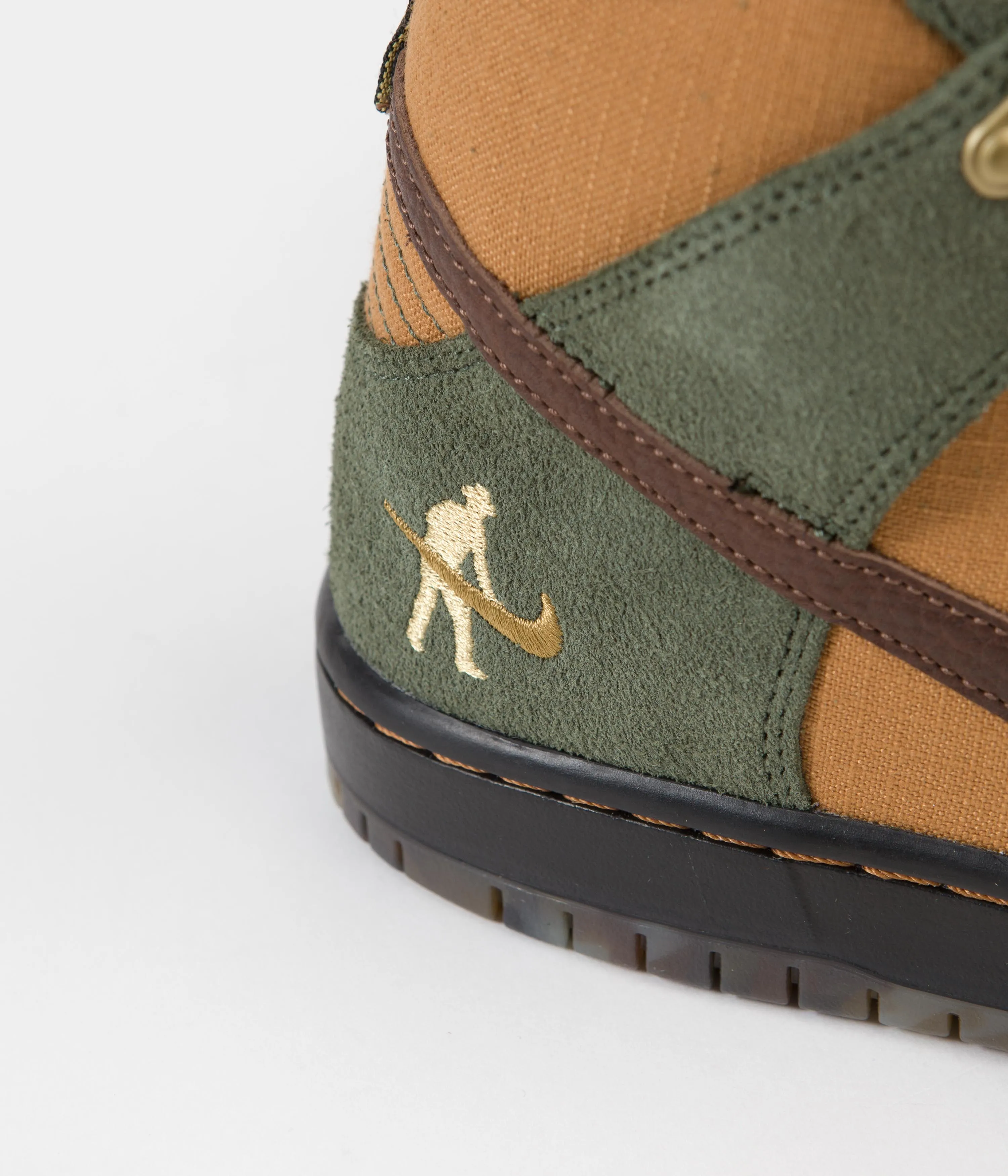 Nike SB x Pass~Port Dunk High Pro Shoes - Carbon Green / Cider - Wheat Gold