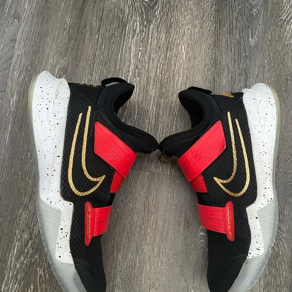 Nike Zoom Flight