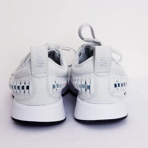 ⤵️NWOT NIKE Women's Dualtone Racer sneakers Size 6.5