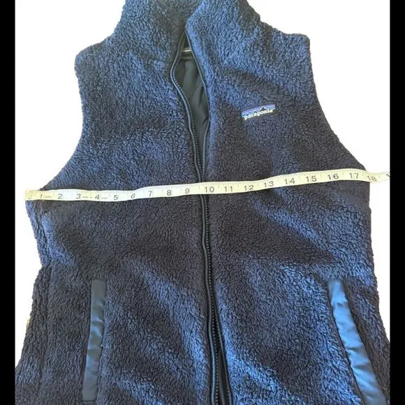 Patagonia Women's Navy Blue Los Gatos Vest