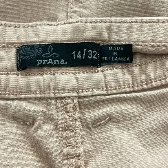 prAna Women's Elle Short Hiking Utility Outdoor Champagne Pink 14