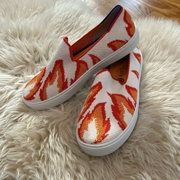 Rothy’s Sneakers fire blaze flame slip on shoes kids size 4 new without box