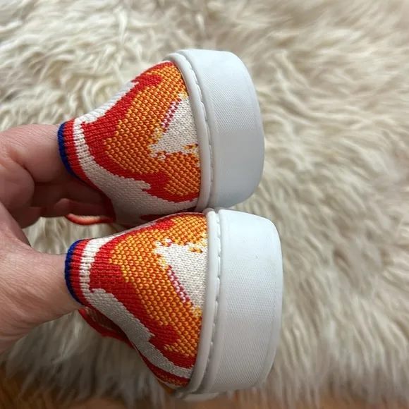 Rothy’s Sneakers fire blaze flame slip on shoes kids size 4 new without box