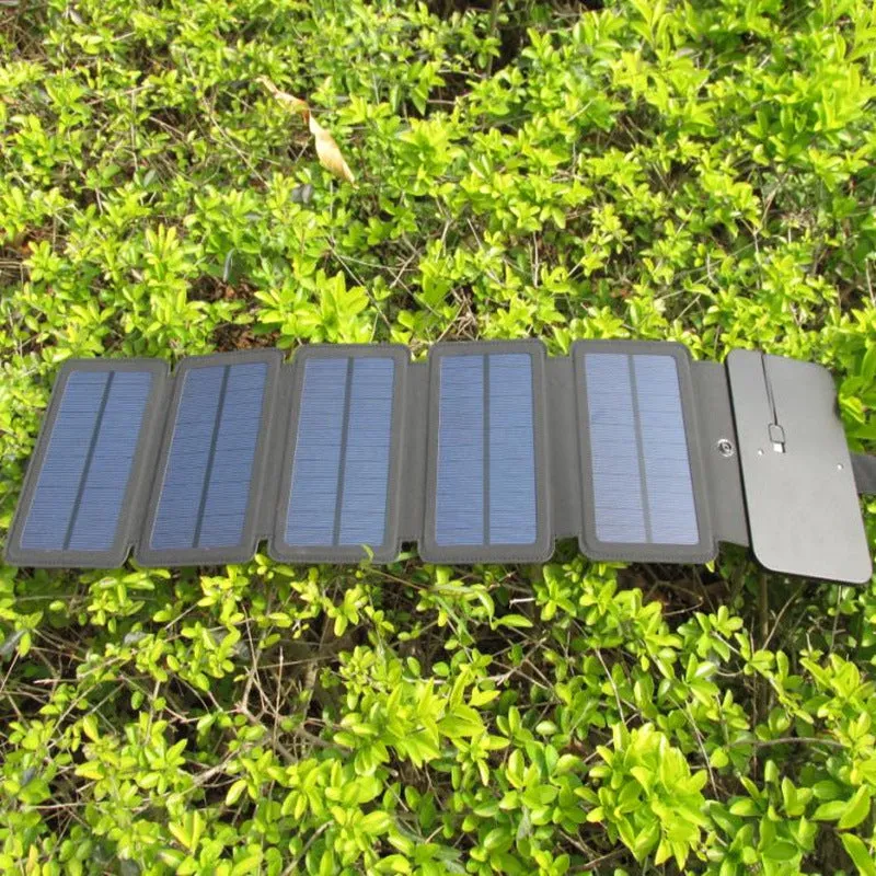Solar Powered USB Phone Charger!