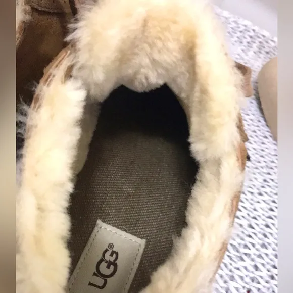 UGG Roxford Twin Face Bomber Sneakers