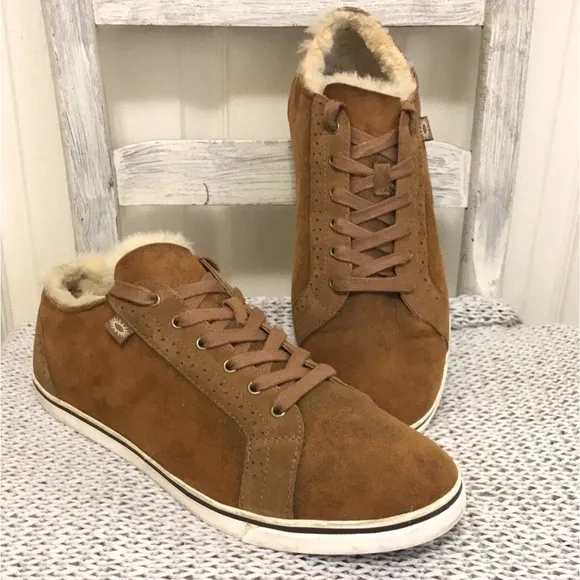 UGG Roxford Twin Face Bomber Sneakers