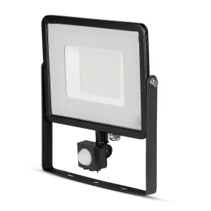 V-TAC LED Flood Light with Sensor Samsung Chip 6400K 4250lm IP65 50 Watt A  Plastic W White