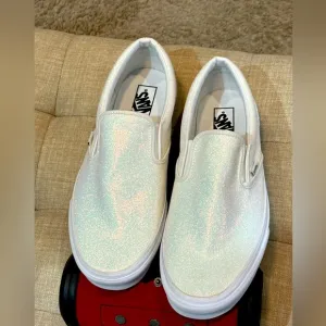 Vans Classic Slip-On Glitter White Men’s 13/Women’s 14.5 NWOB - Hard to Find!