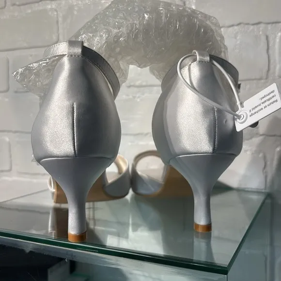 Wedding Ballroom Dance shoes size 8 Med US and UK 40